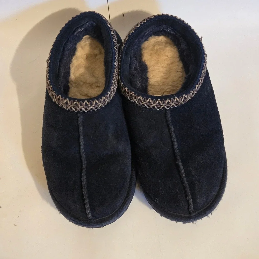 UGG Tasman Kids Navy Blue Suede Sheepskin Lined Slippers Shoes 1019066K